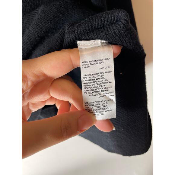 Chico's Black Funnel Neck Tie Front 3/4 Sleeve Sweater Knit Size 2 US Large - Picture 3 of 6